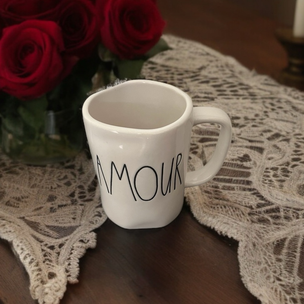 NEW RAE DUNN Large AMOUR Mug - Picture 9 of 9